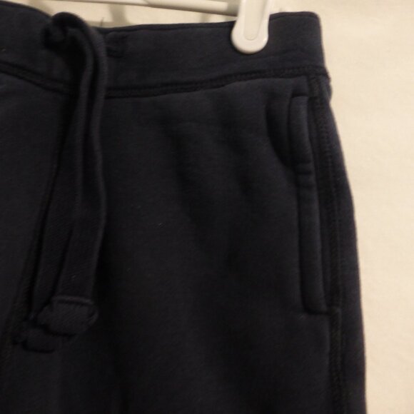 ABERCROMBIE KIDS | small | Navy Sweatshorts | Stretchy Waistband and Drawstring - Picture 5 of 14